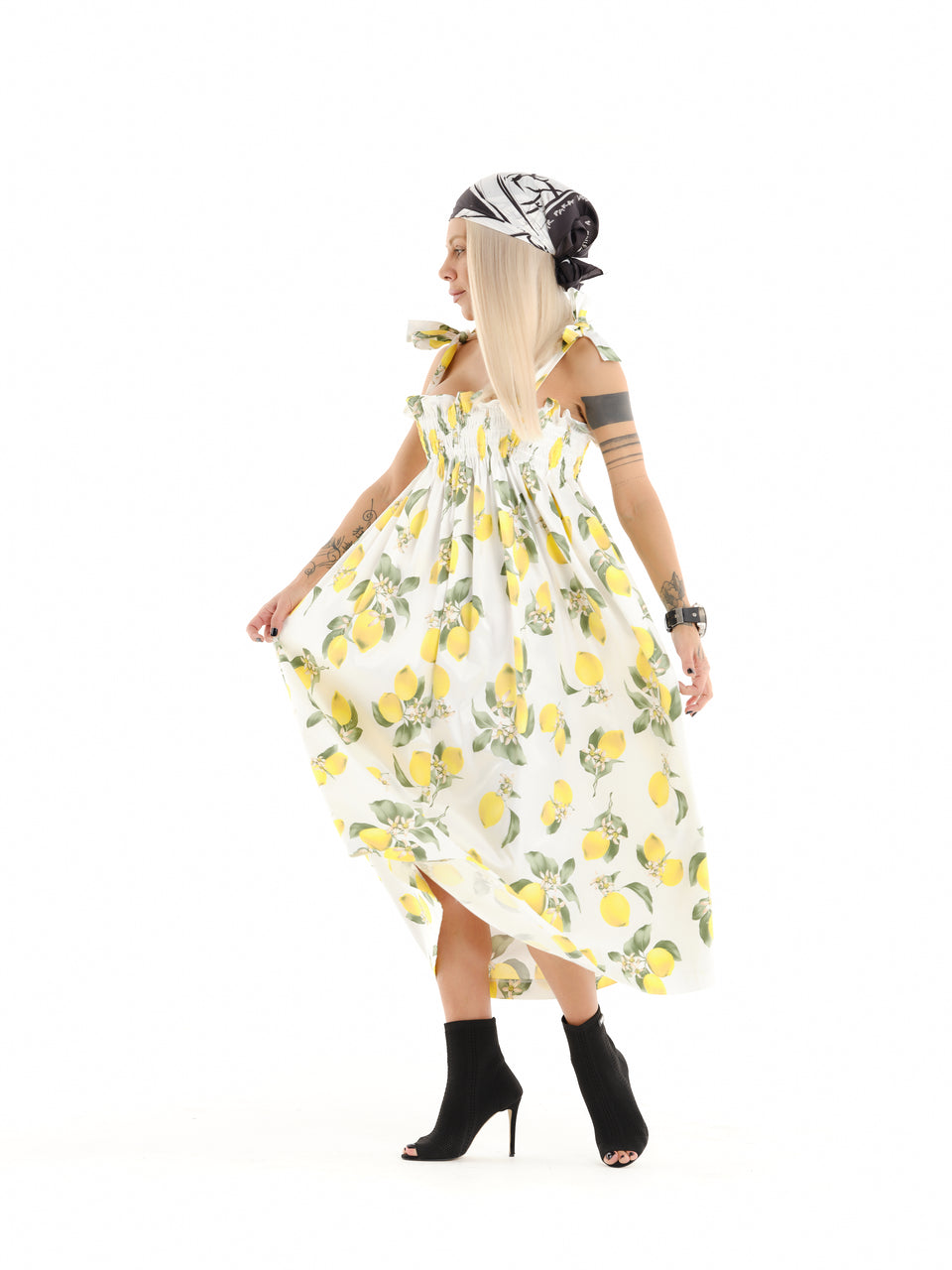 LEMON PRINT TIE STRAP MAXI DRESS