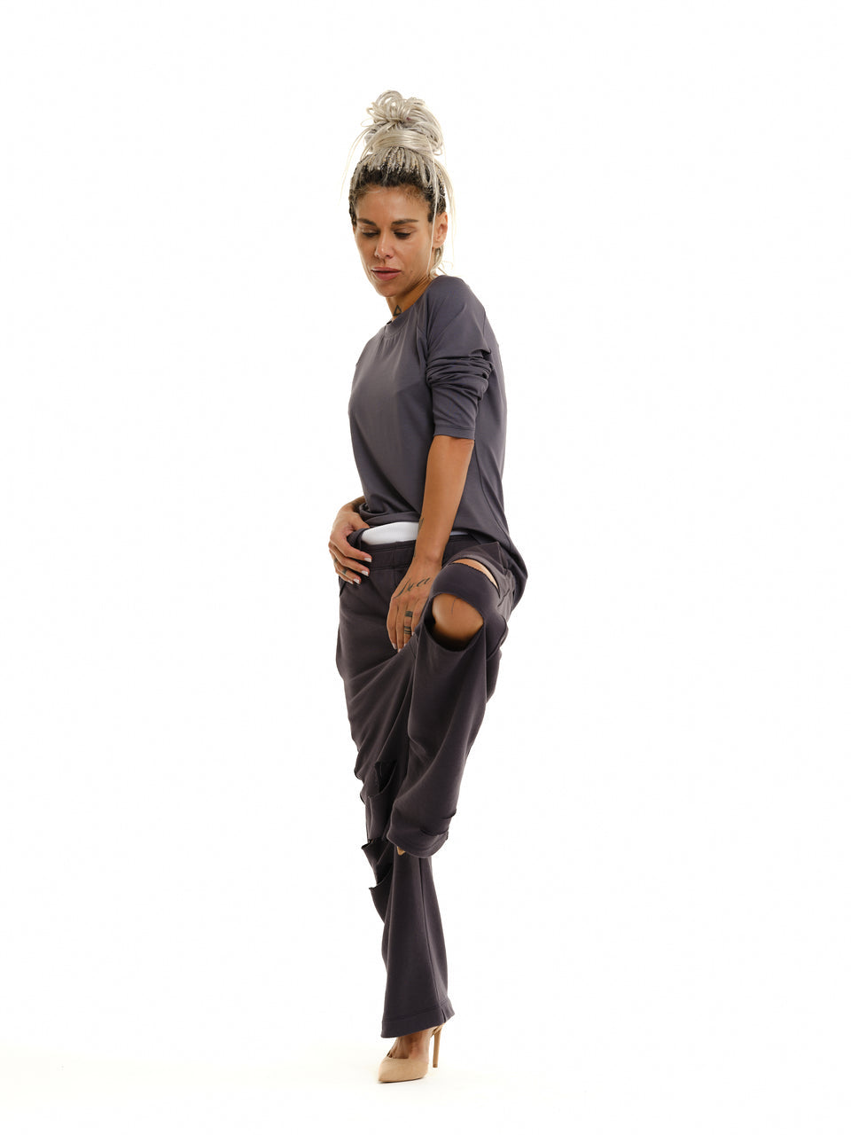CHARCOAL RIPPED SWEATSUIT SET