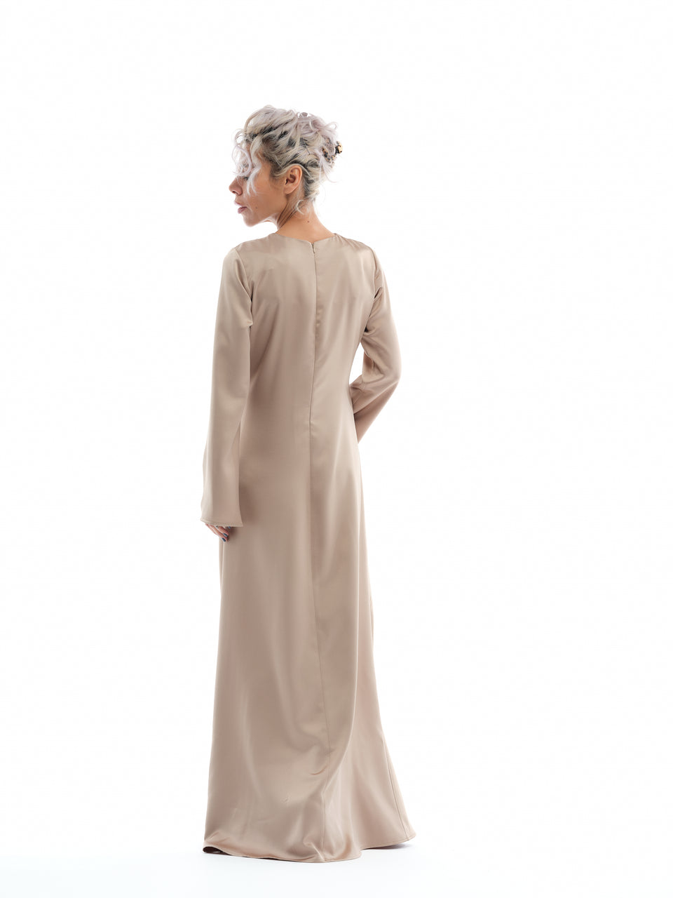CHAMPAGNE SATIN MAXI DRESS CHELA CHAMPAGNE SATIN MAXI DRESS CHELA