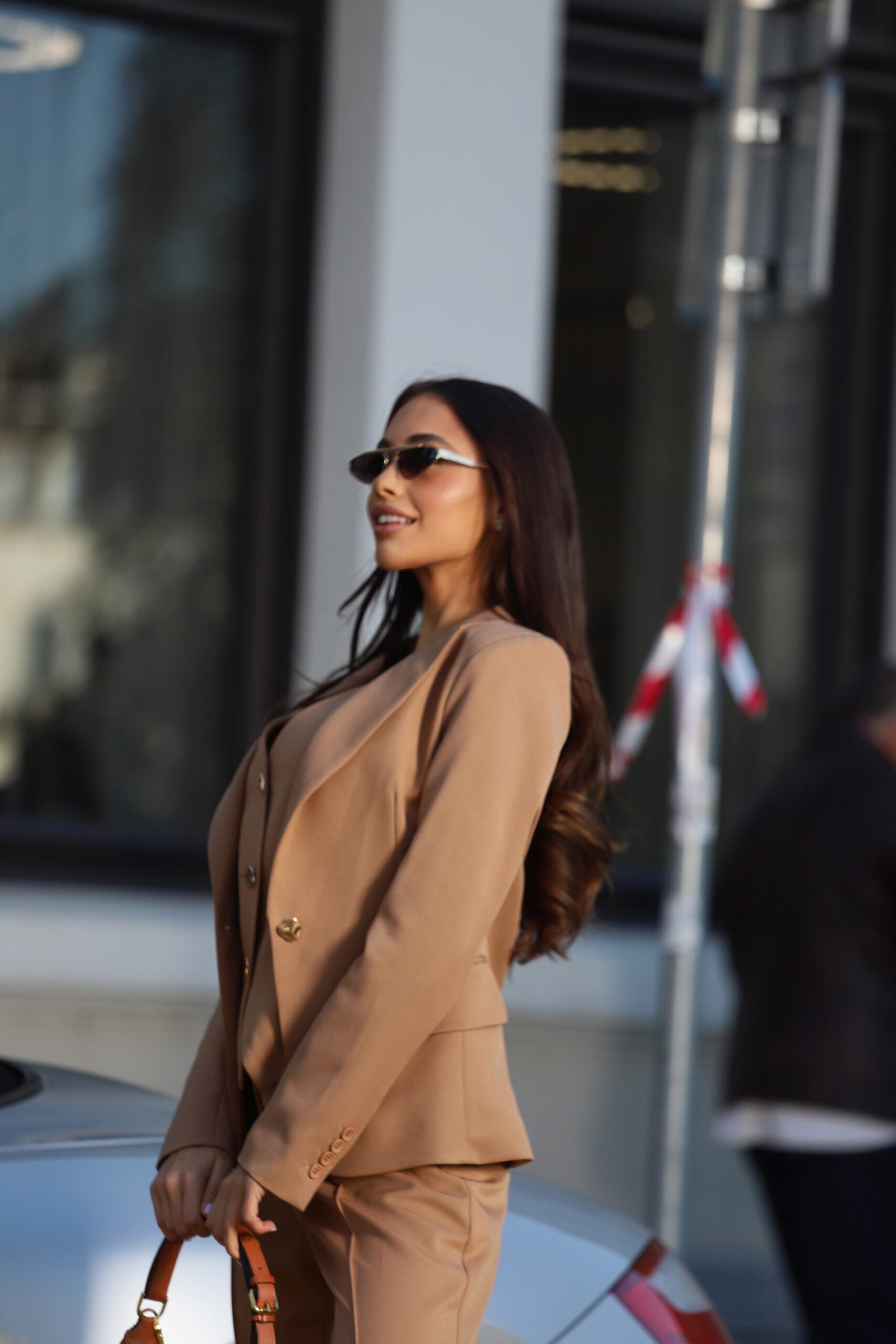 Blazer jacket in camel color by Avin