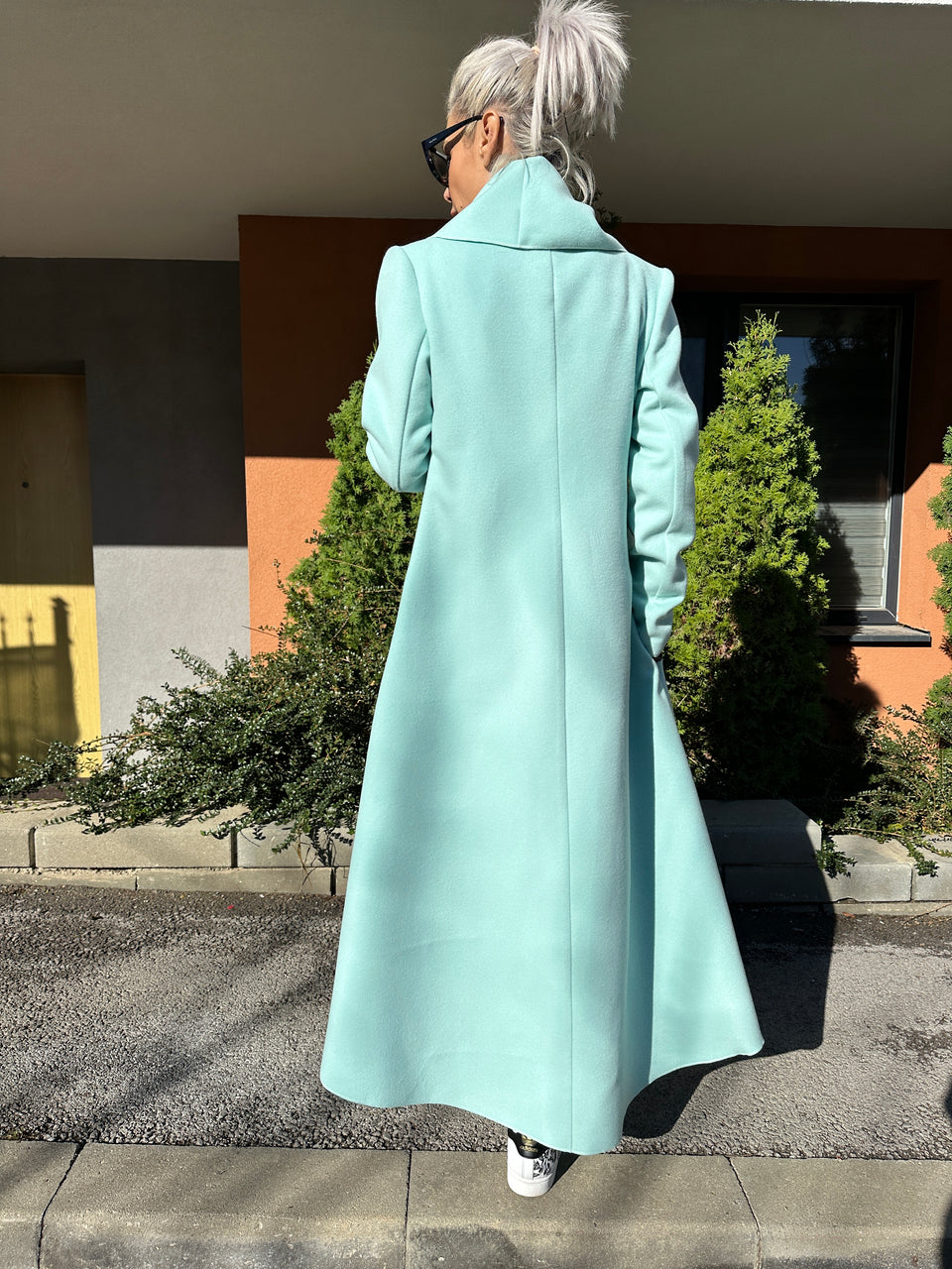 BLUE SHAWL COLLAR COAT