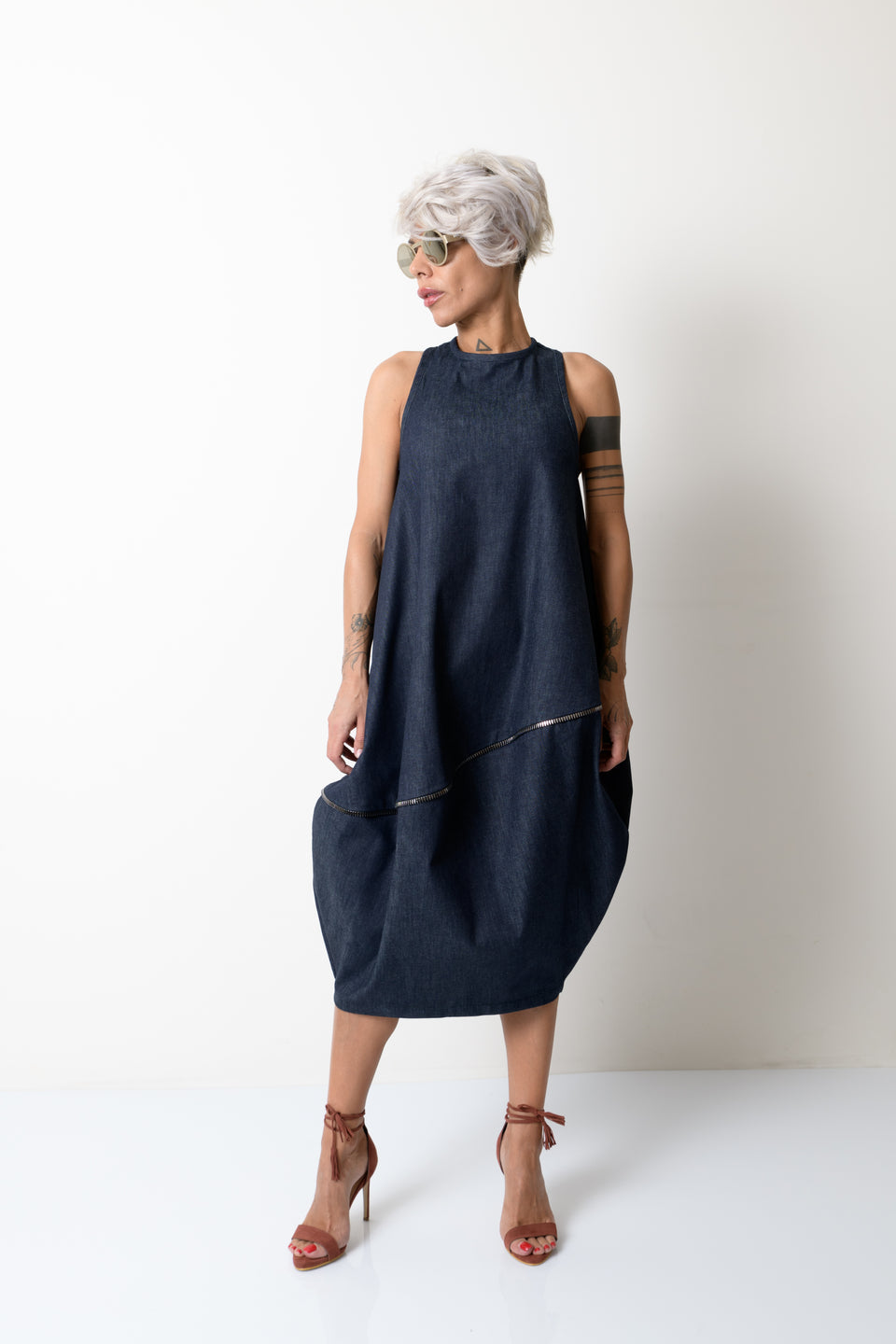 BALLOON DENIM DRESS WITH ZIPPER DETAILS