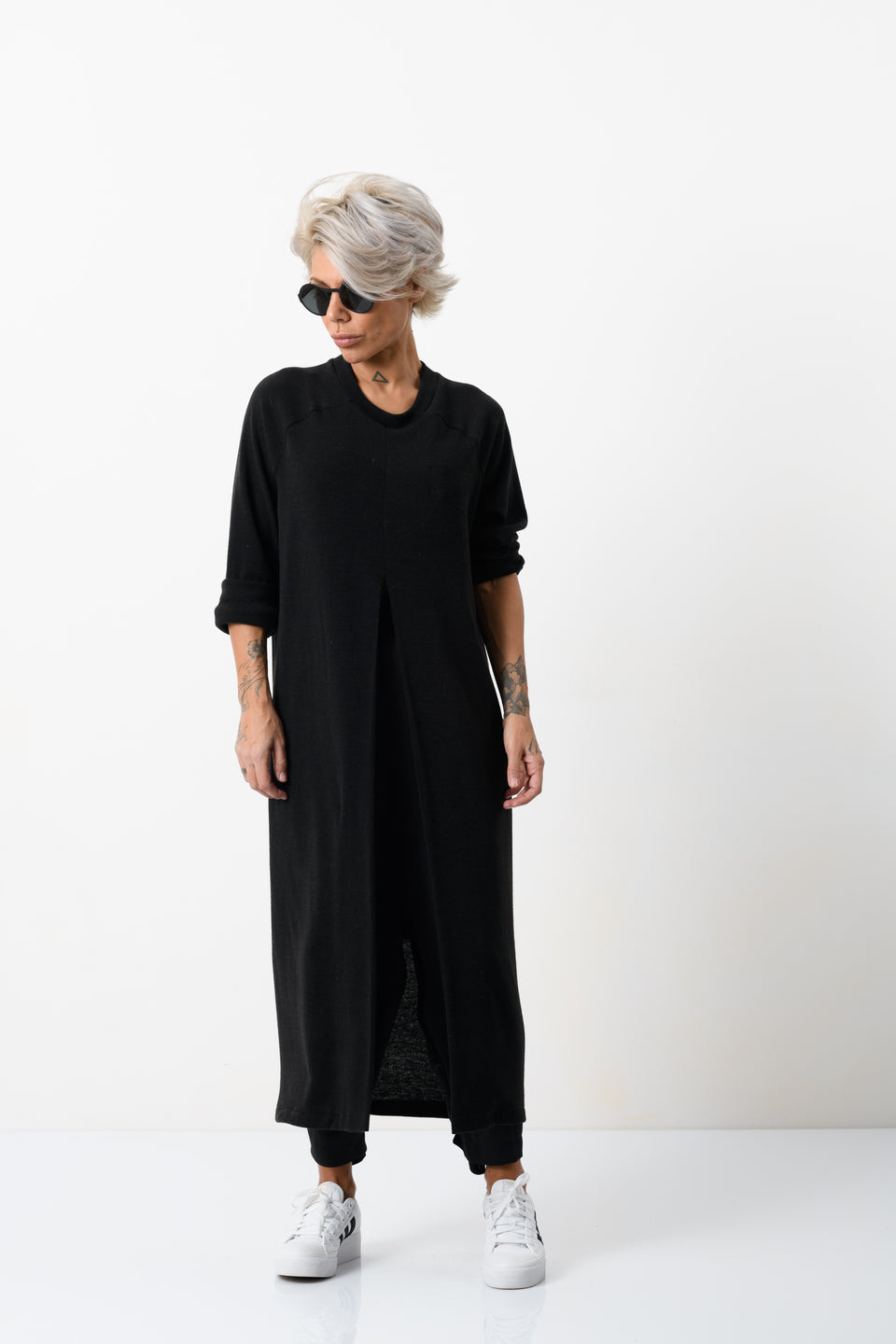 2-PIECE LOUNGEWEAR CO-ORD SET IN BLACK
