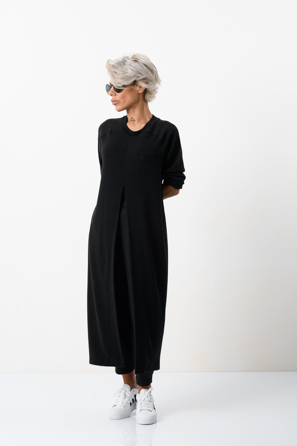 2-PIECE LOUNGEWEAR CO-ORD SET IN BLACK