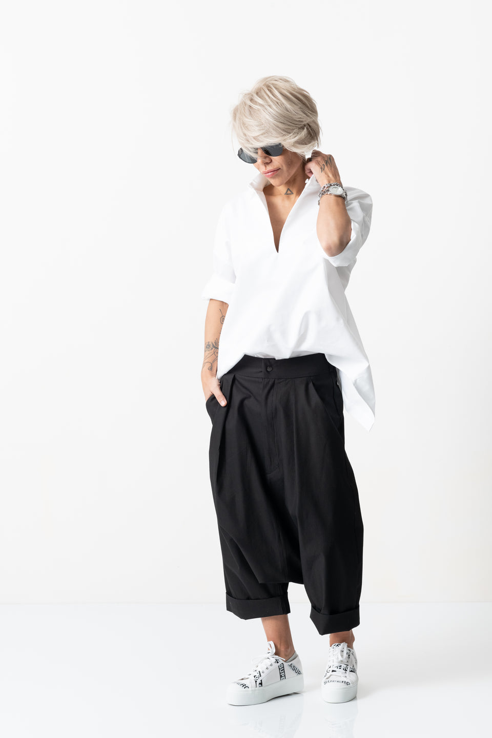 BLACK DROP CROTCH TROUSERS WITH POCKETS