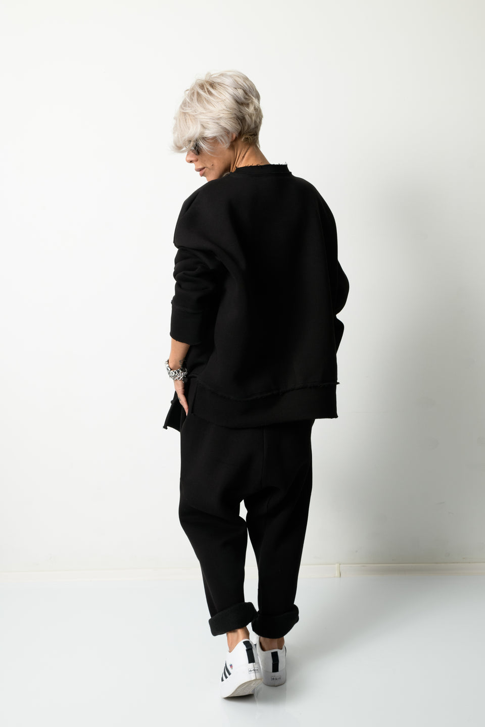 BLACK TWO PIECE TRACKSUIT SET FOR WOMEN