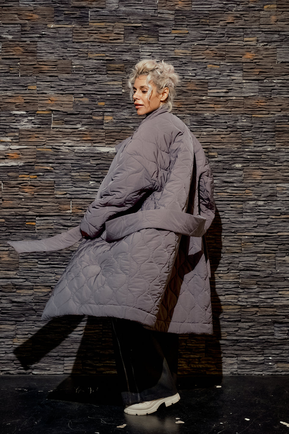 GREY BELTED QUILTED COAT